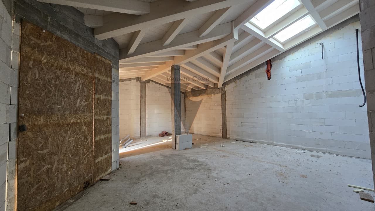 Camponogara Frazione Casa Singola Al Grezzo Piano Unico 2