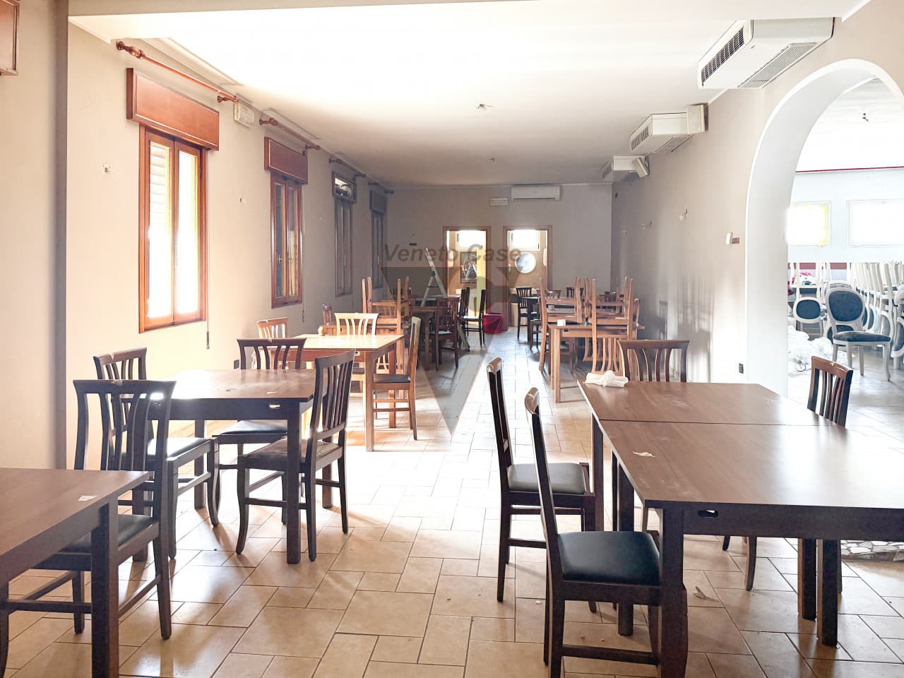 Camponogara - Attivita Commerciale - 706-Fcal