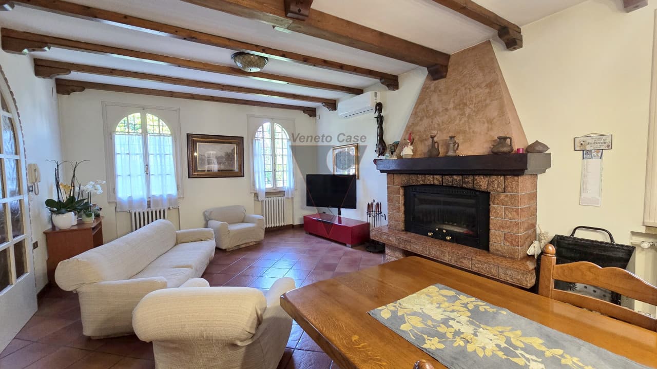 Fosso' - Prestigiosa Villa Singola 2