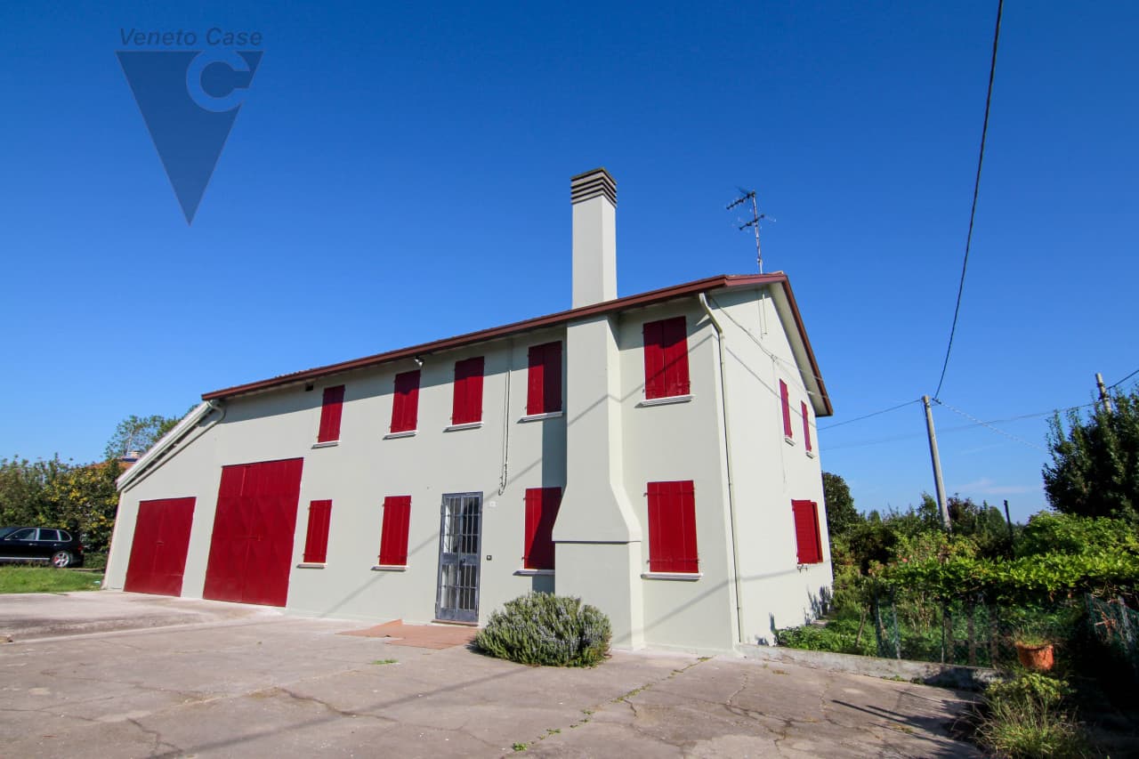 Casa Singola Su 2 Livelli 2