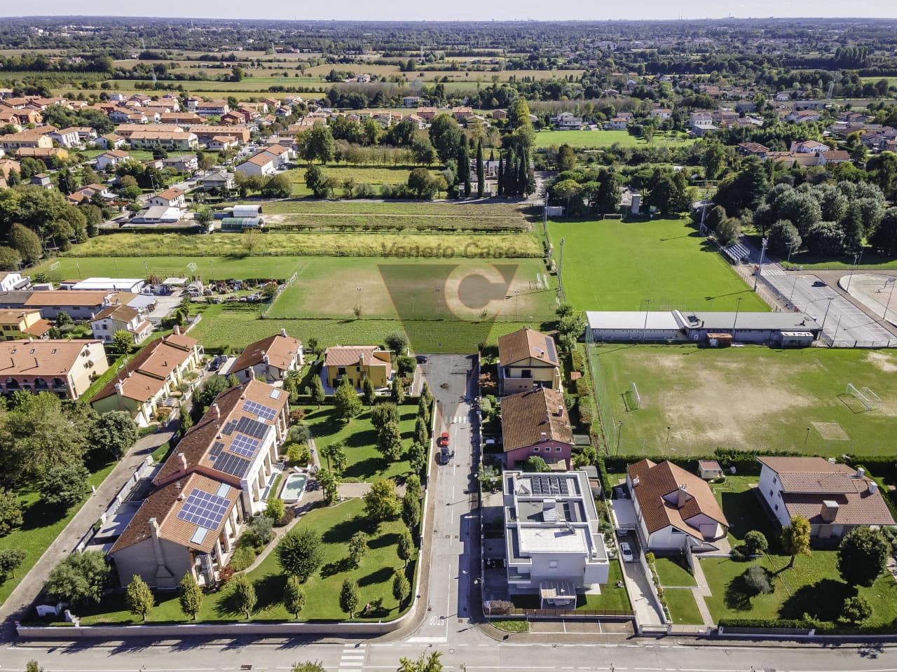 Villa Singola Di Prestigio Con Finiture Di Lusso 5