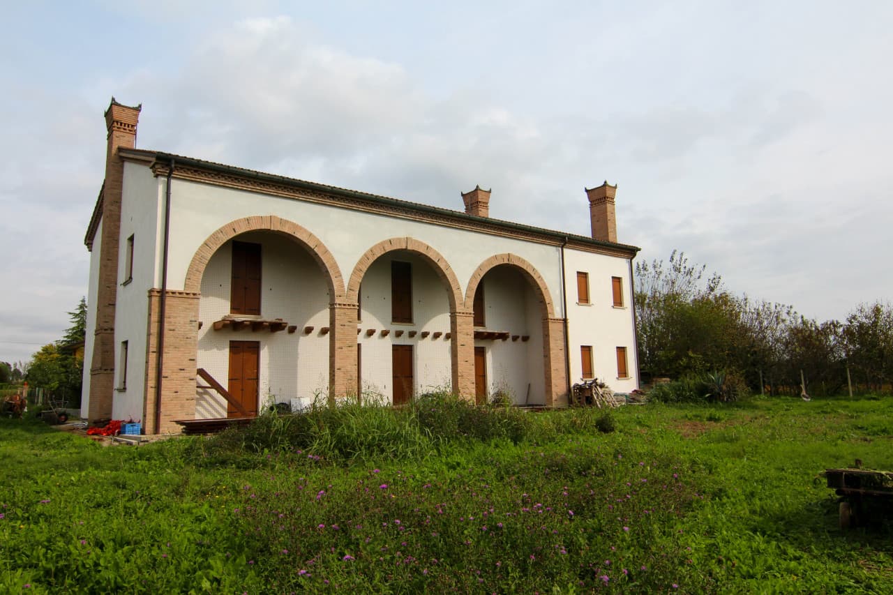Intera Bifamiliare
