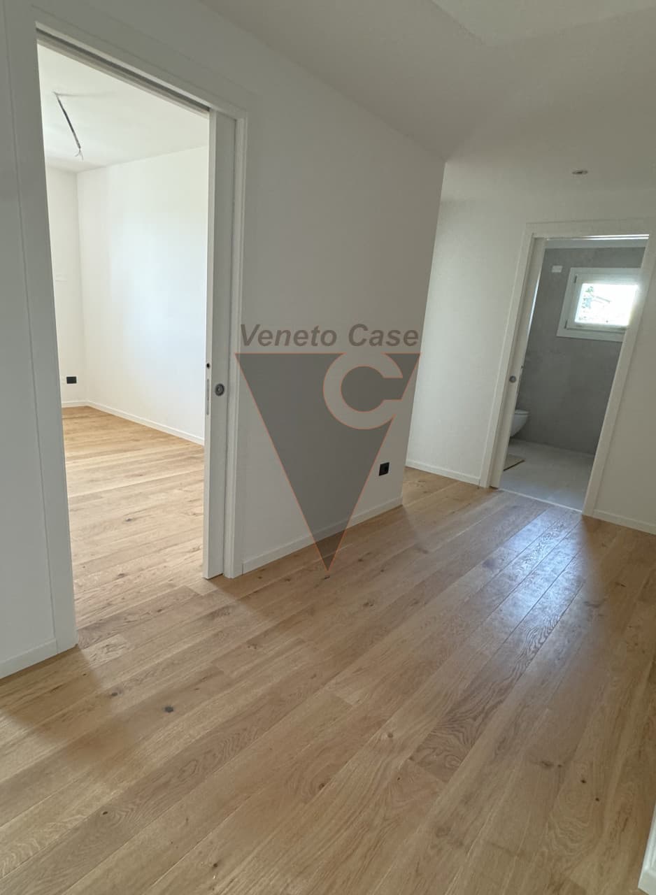 Camponogara - Nuovo Appartamento Con Terrazzo 2