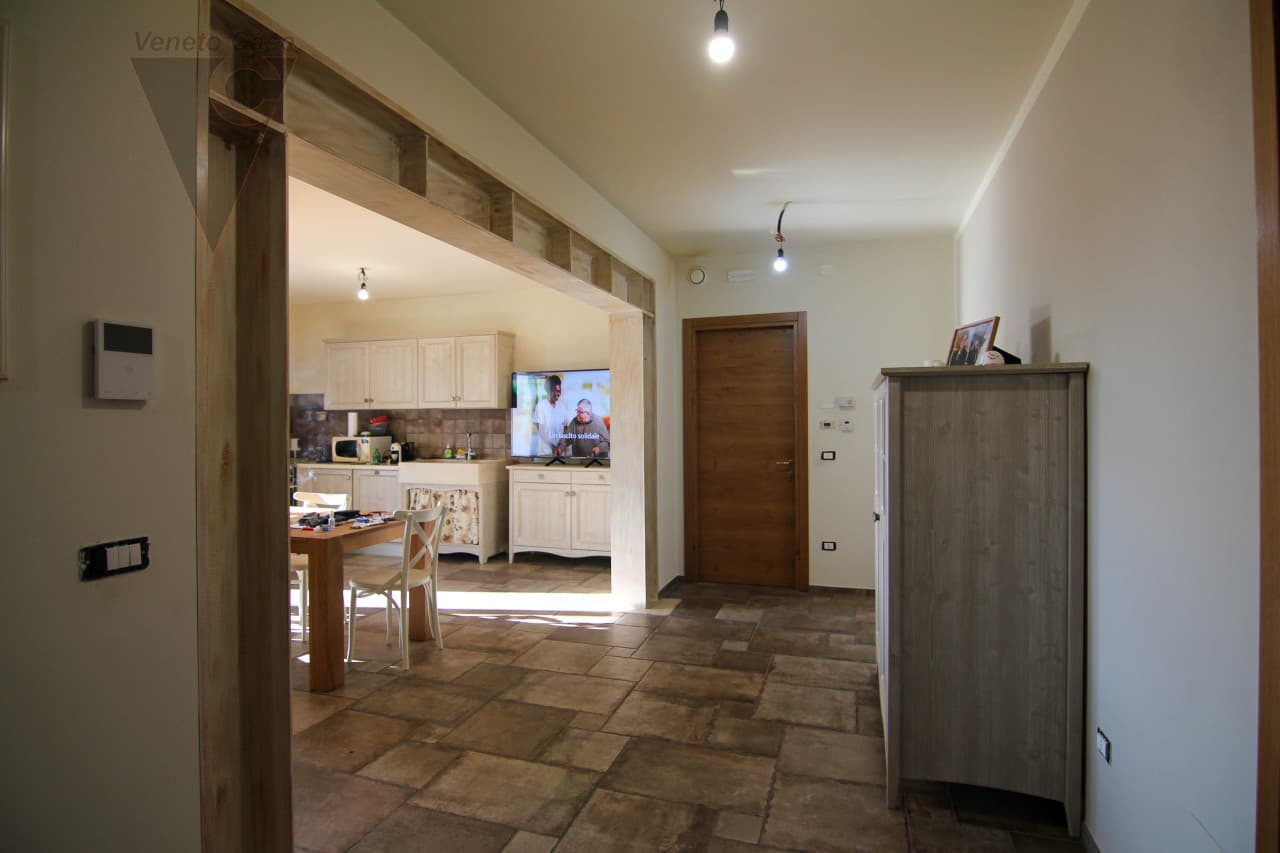 Correzzola: Bifamiliare Piano Terra 2