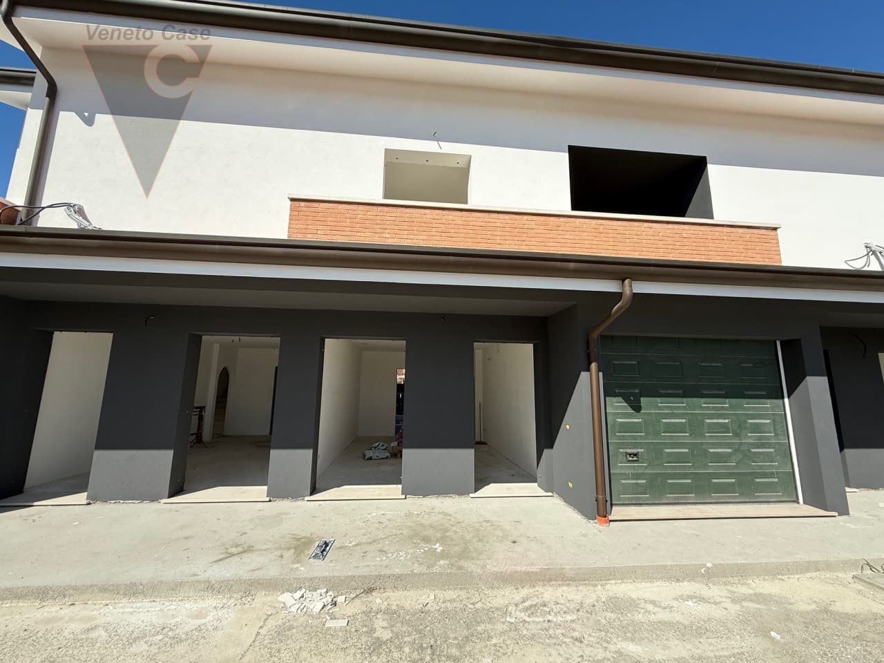 Legnaro – Ampie Trifamiliari 2