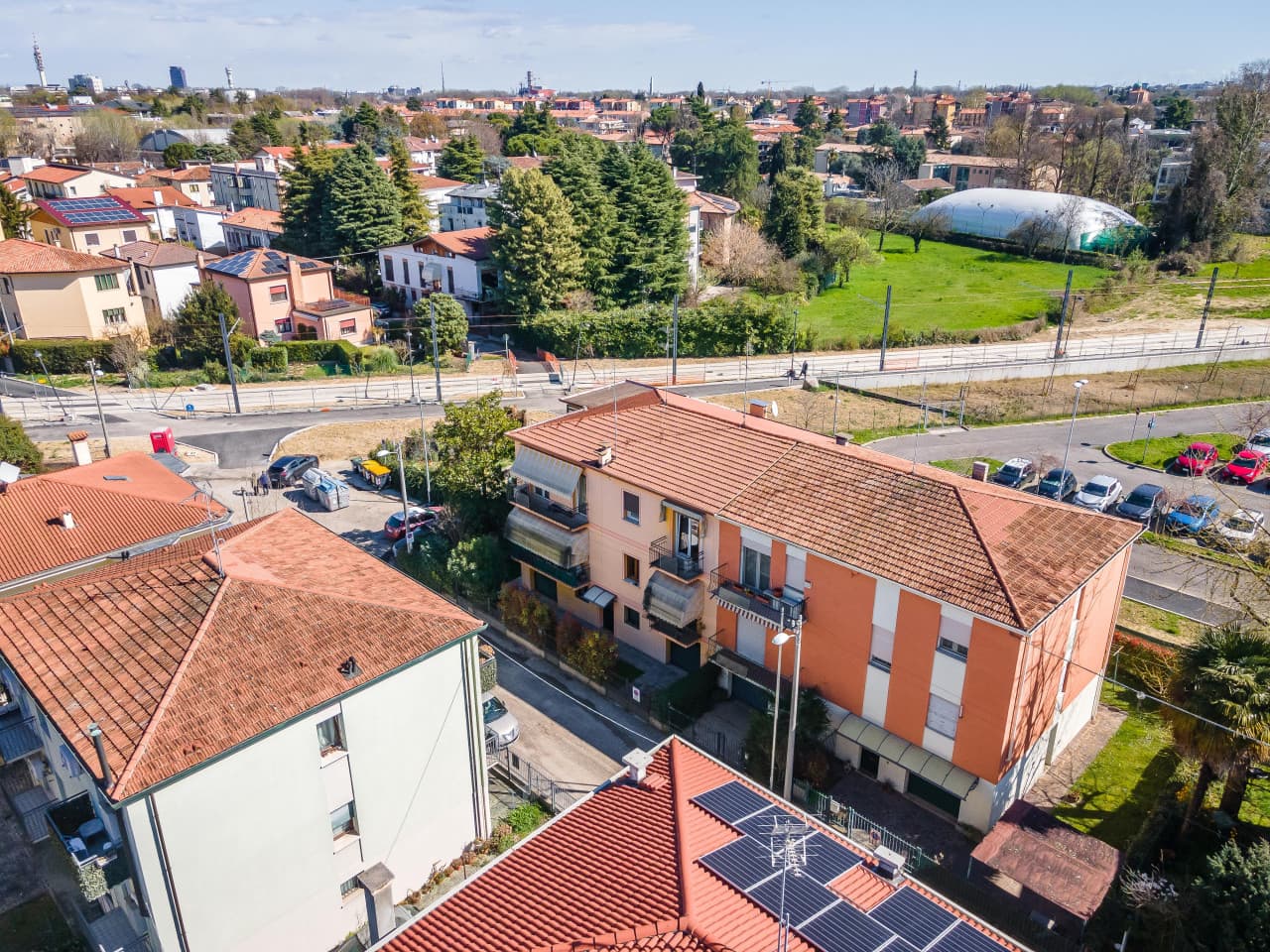 Ospedali: Bifamiliare In Orizzontale