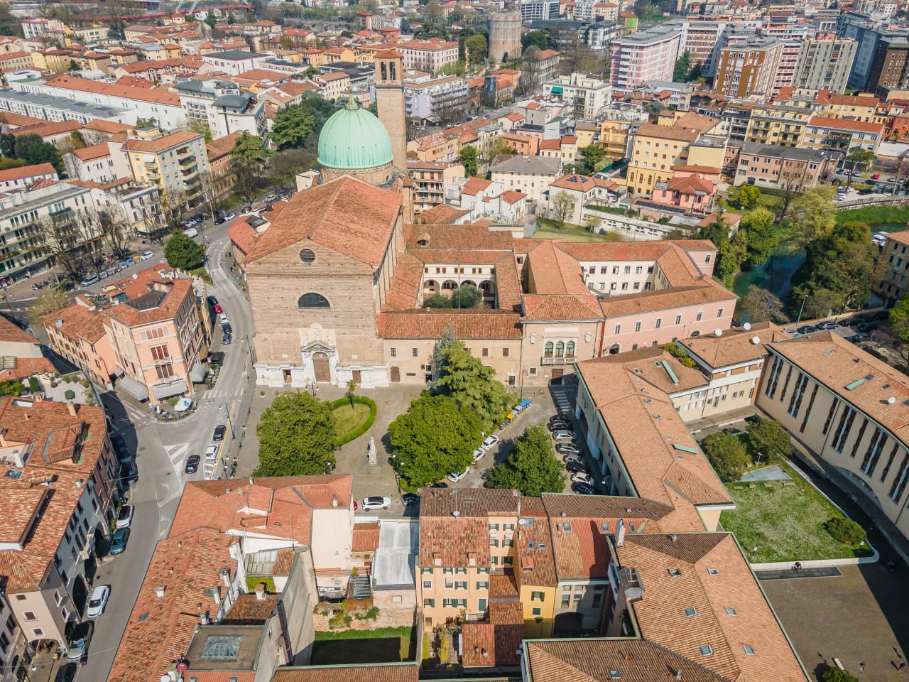 Centro - Ponte Molino Quadrilocale Con Ascensore 2