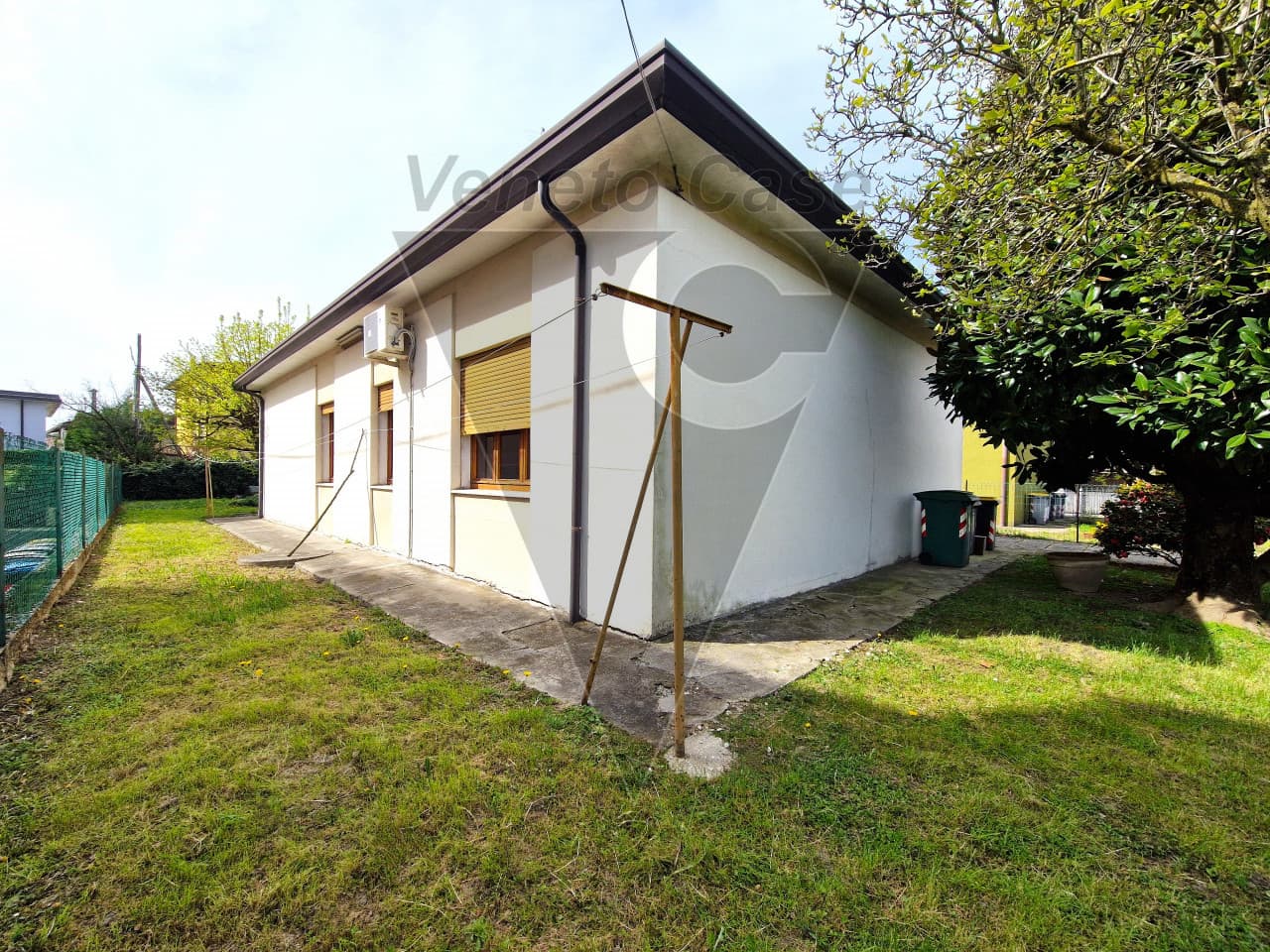 Camin - Casa Singola In Centro Paese 2