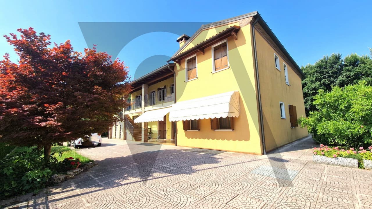 Granze-Camin Bicamere In Contesto Di Sole 3 Unita' 2