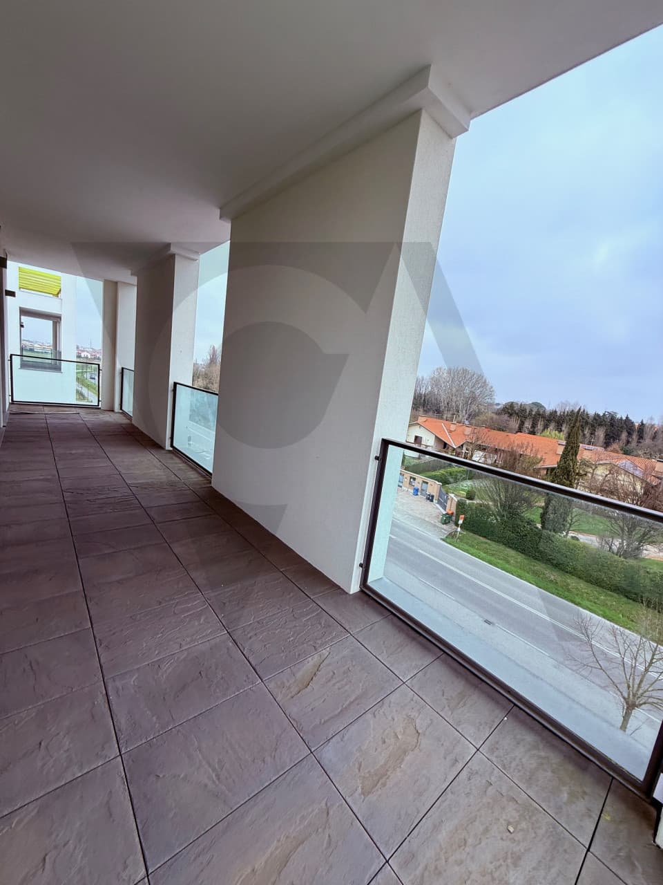 Ponte San Nicolo’ – Nuovo Ed Eleganti Ufficio Con Terrazzone 3