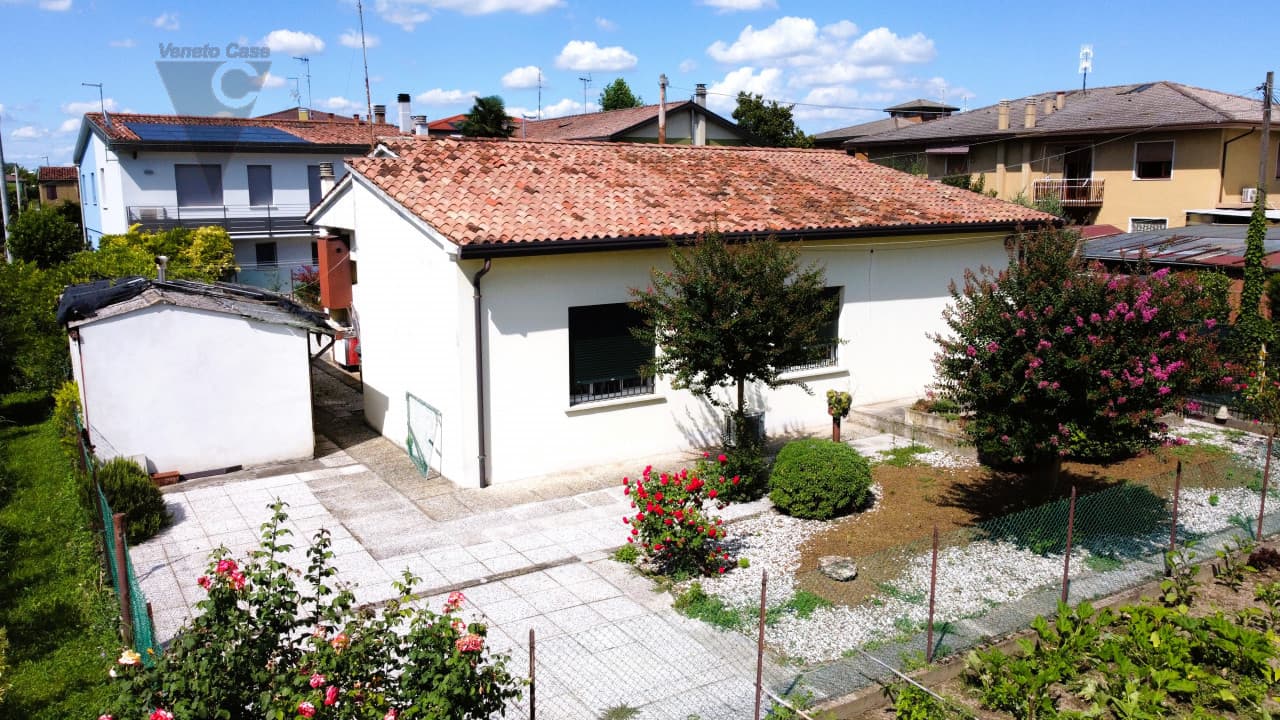 Camin - Nuda Proprieta' - Casa Singola In Centro Paese