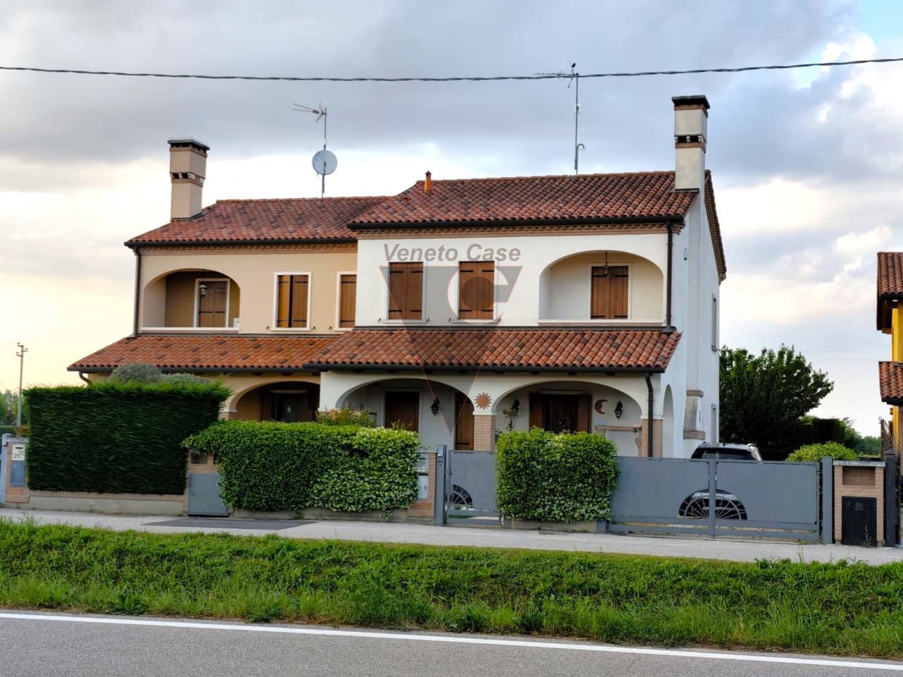 Splendida Bifamiliare Con Scoperto Privato - Premaore Di Camponogara