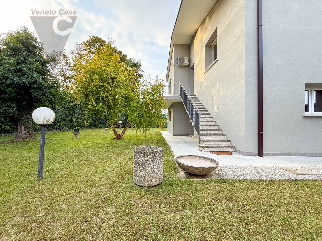 Noventa Padovana - Villa Singola In Centro Paese 3