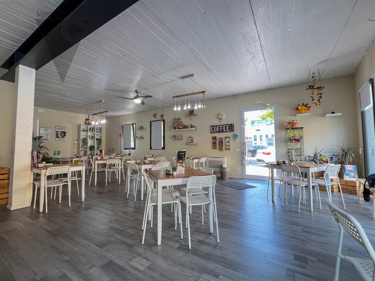 Piove Di Sacco – Attivita’ Di Bar-Gelateria 2