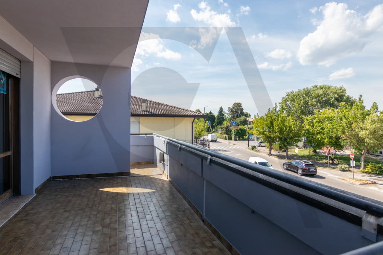 Roncaglia – Centralissimo E Ampio Appartamento