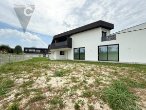 Immagine Noventa - Piano Terra Su Palazzina Di Tre Unita' - 8347921 - 8369748 - Venetocase