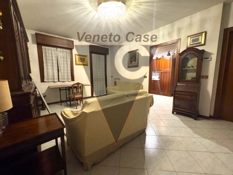 Immagine Vigonovo -appartamento In Centro Paese - 8414665 - 8414673 - Venetocase