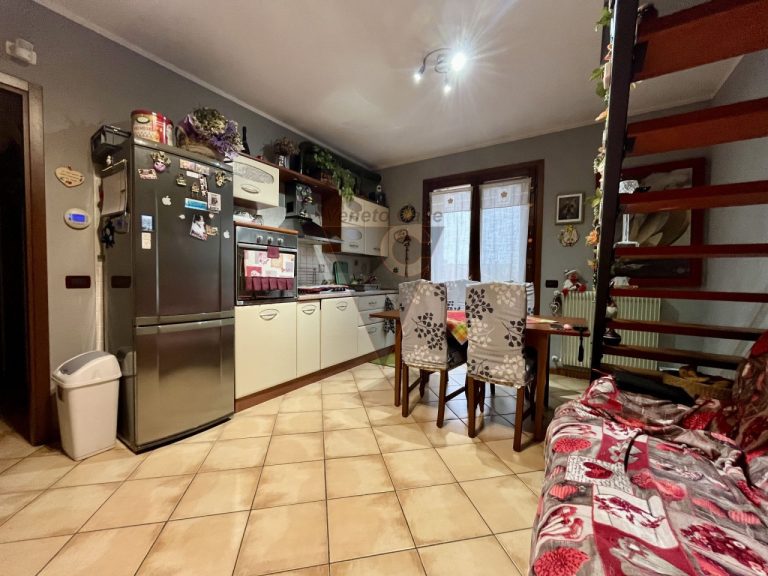 Immagine Luminoso Appartamento Duplex - 8419304 - 8419885 - Venetocase