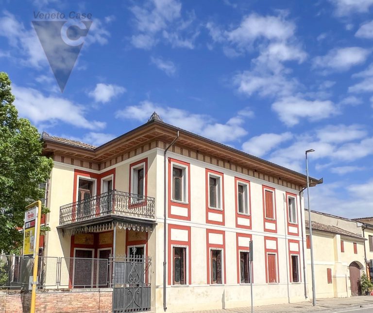 Immagine Villa “liberty” Con Annessa Barchessa E Parco - 8438357 - 8438367 - Venetocase